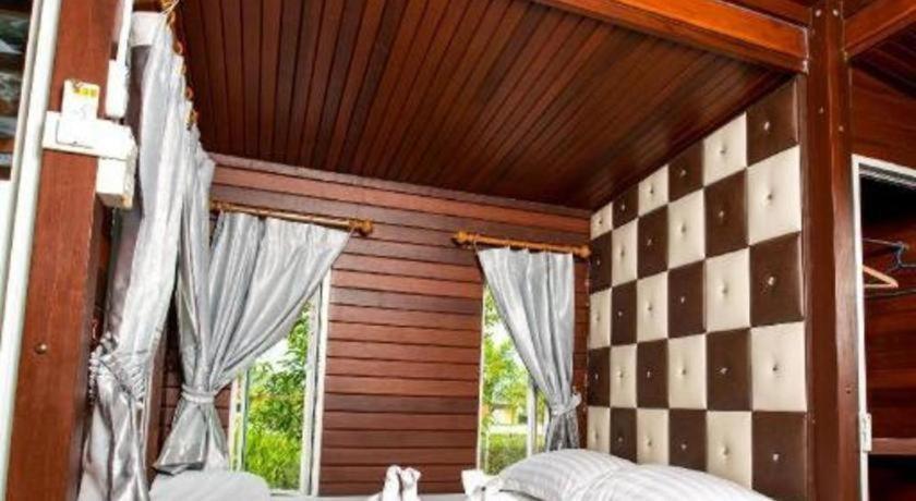 Prew Lom Chom Nam Resort Ban Phan Sadet Nok المظهر الخارجي الصورة